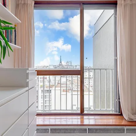 New - 3 Bedroom Flat With Eiffel Tower View Paříž